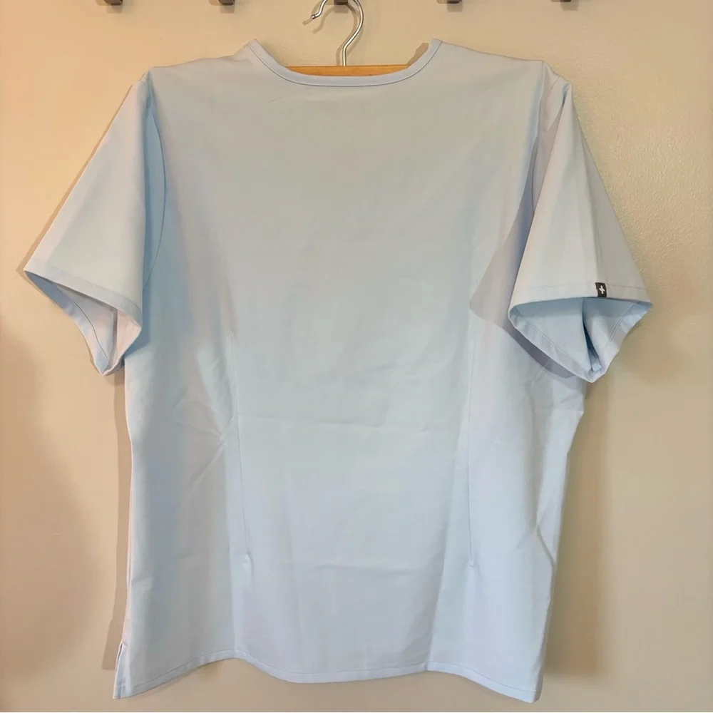 Figs Light Blue Scrub Set with Neon Accents, Technical Collection XXL - Picture 6 of 12